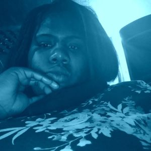 Meet your Posher, Roxanne